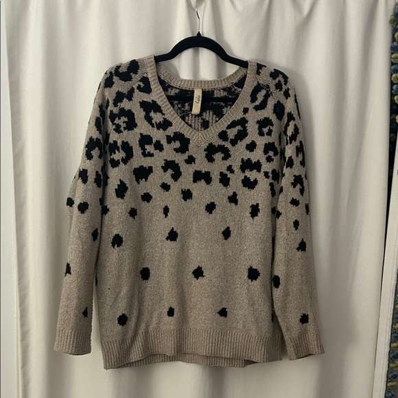 Sweaters - Leopard Print Sweater
